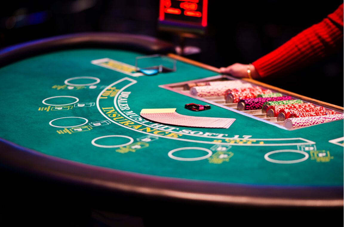 Blackjack, Roulette oder Plinko: Casino Groups hat die beliebtesten Glücksspiele ermittelt!