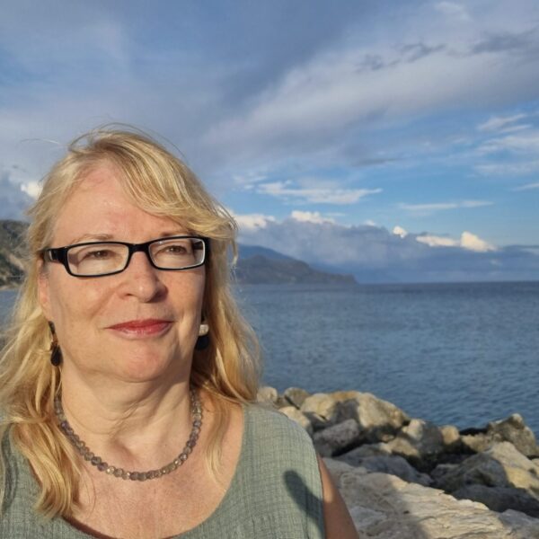 Dr. Britt Valtsanidis