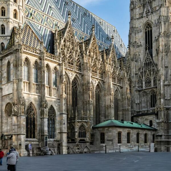 Kirchen in Wien entdecken Zwischen Geschichte, Glaube und Architektur